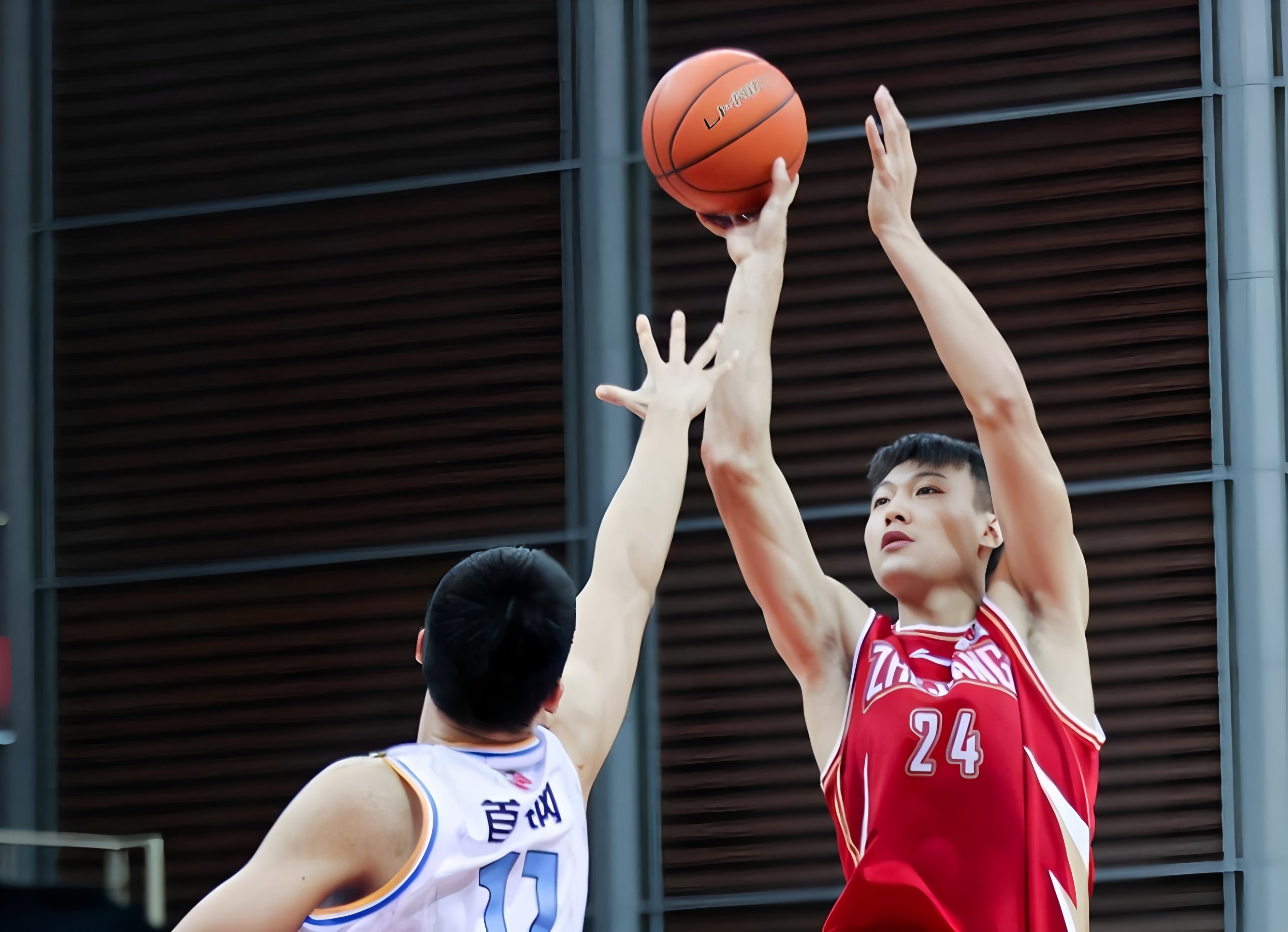 皇冠体育官网-重磅！浙江队围绕NBA常规赛刷新队史纪录拉齐奥队长鼓劲备战欧联，浙江队冲刺阶段再遭质疑的简单介绍